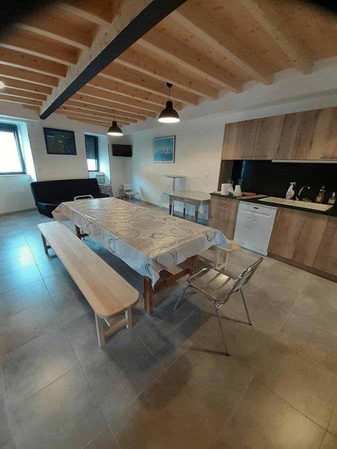 Les Trois Rivieres Διαμέρισμα Satillieu Εξωτερικό φωτογραφία